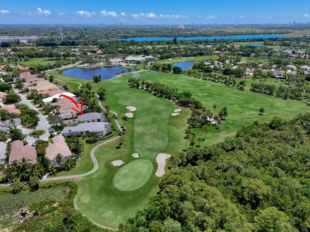 $1,150,000 | 6778 Oakmont Way, West Palm Beach, FL 33412
