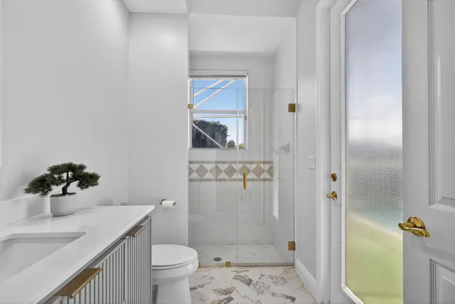 $1,150,000 | 6778 Oakmont Way, West Palm Beach, FL 33412