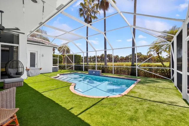 $1,150,000 | 6778 Oakmont Way, West Palm Beach, FL 33412