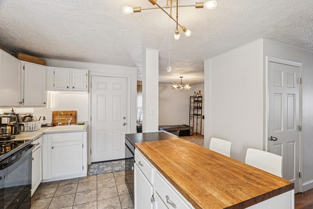 113 West Main Street Dudley, MA 01571 - Photo 21 of 42