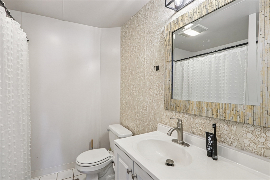 113 West Main Street Dudley, MA 01571 - Photo 30 of 42