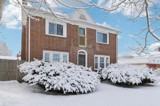 $479,000 | 113 West Main Street, Dudley, MA 01571