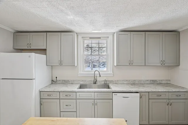 $479,000 | 113 West Main Street, Dudley, MA 01571