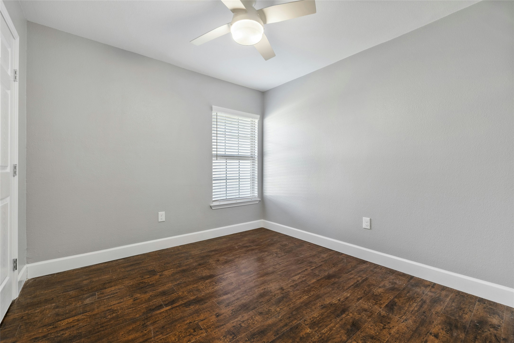 5503 Manor Road Austin, TX 78723 - Photo 30 of 33