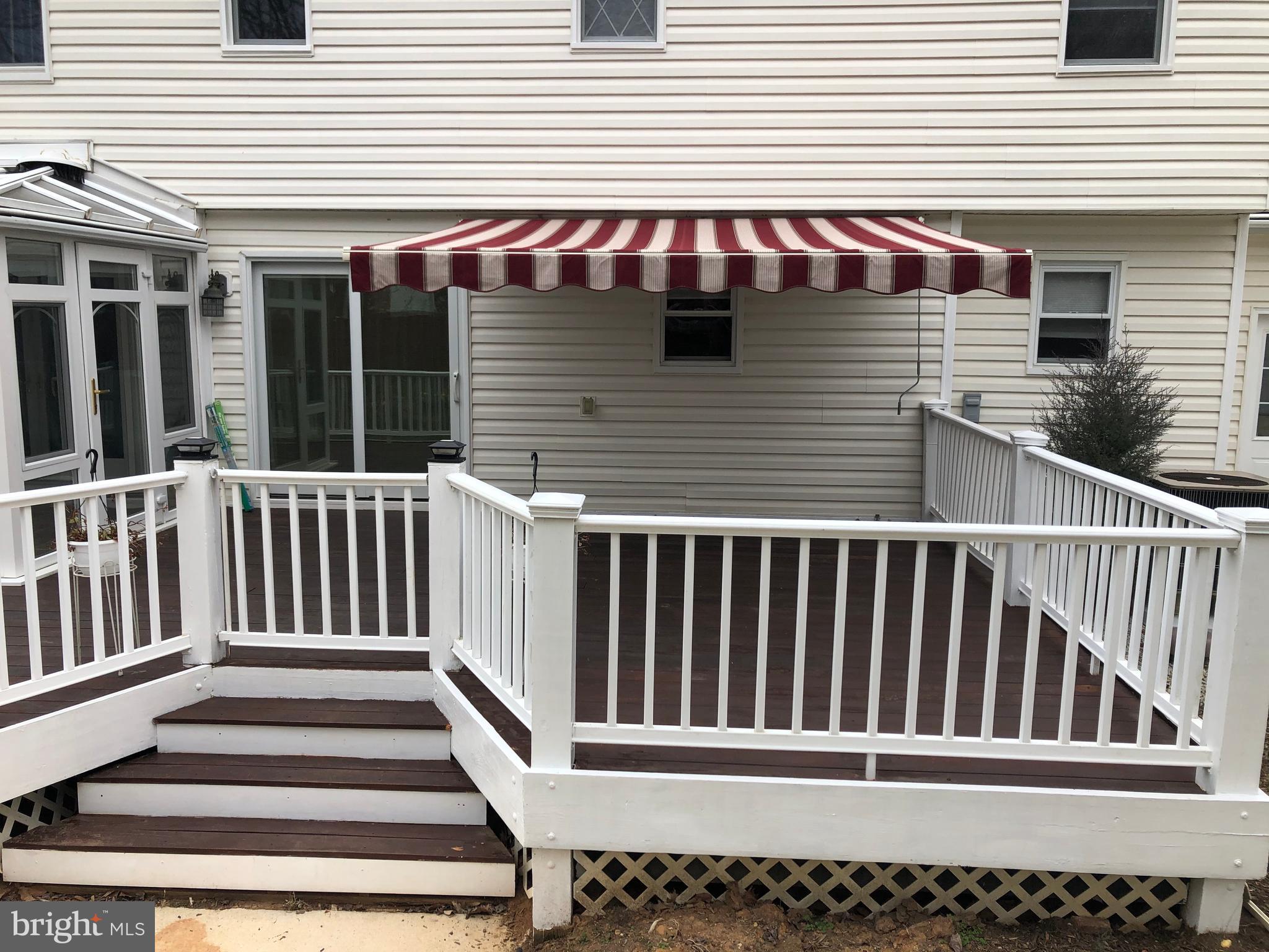 9008 Loughran Road Fort Washington, MD 20744 - Photo 30 of 39 Retractable Awning