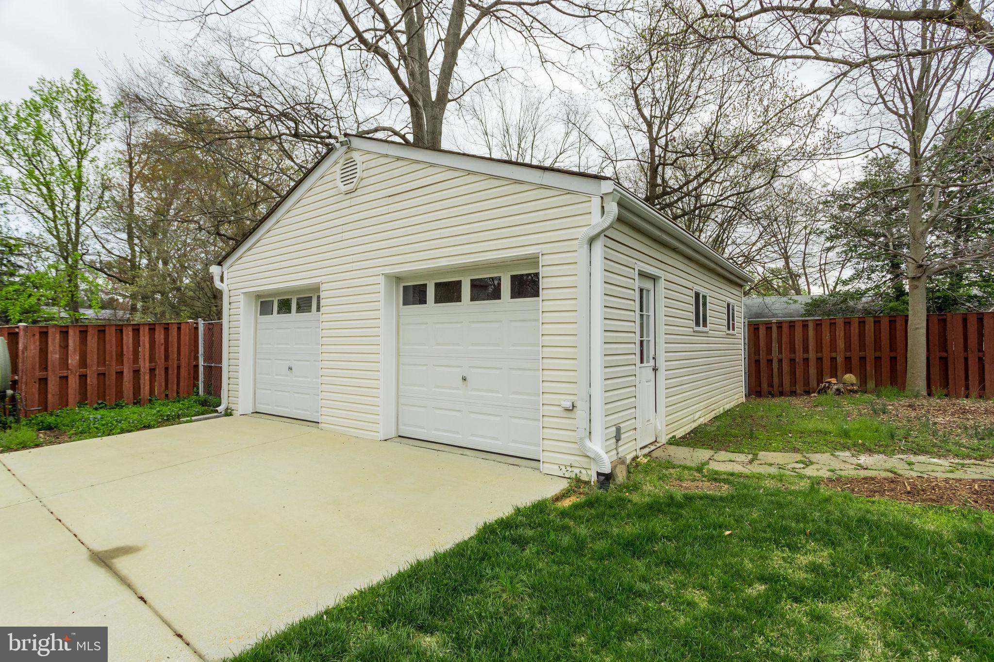 9008 Loughran Road Fort Washington, MD 20744 - Photo 35 of 39 Detached Private Garage