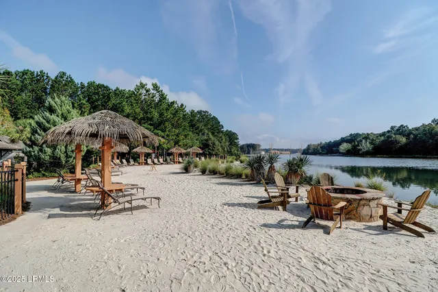 $199,900 | 301 Hampton Lake Drive, Bluffton, SC 29910