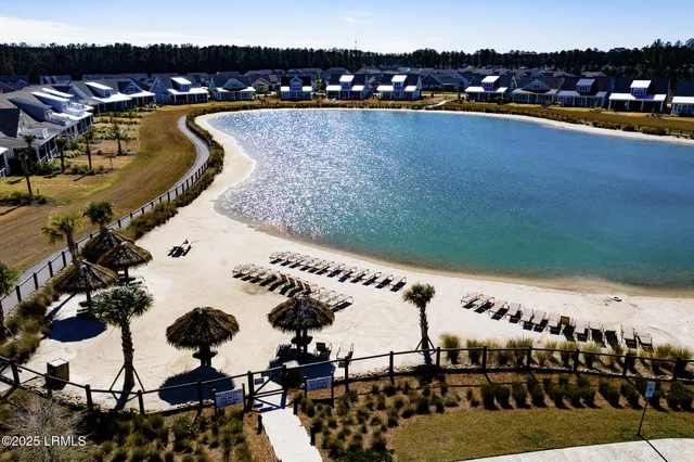 $199,900 | 301 Hampton Lake Drive, Bluffton, SC 29910