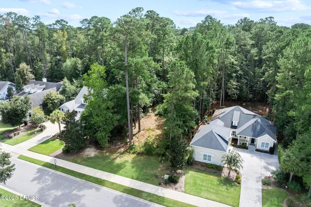 $199,900 | 301 Hampton Lake Drive, Bluffton, SC 29910