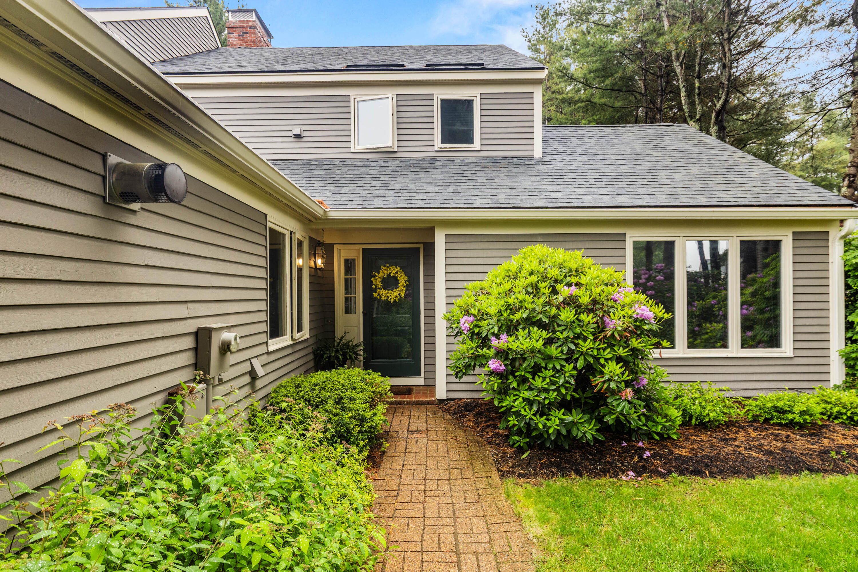 12 Foreside Common Road, Unit 12 Falmouth, ME 04105 - Photo 6 of 43 12 Foreside Common Rd Exteriors-05