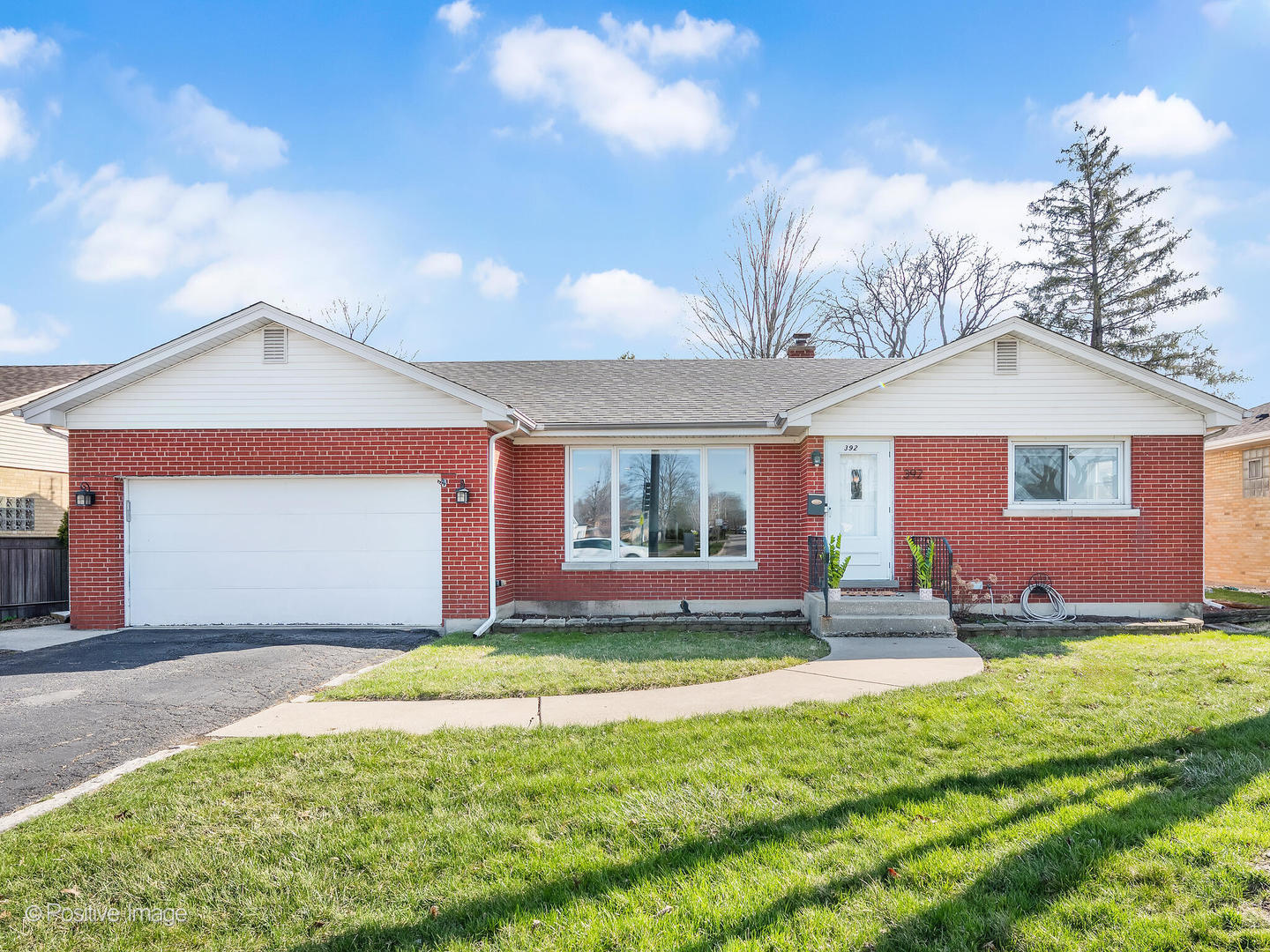 392 East St Charles Road Elmhurst, IL 60126 - Photo 1 of 27