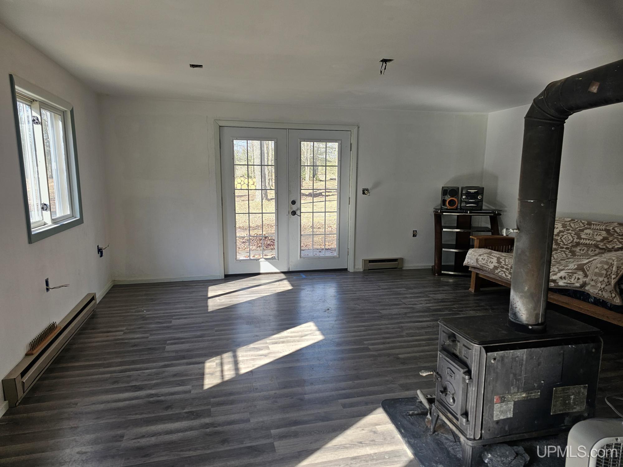 2467 Little Harbor Road Manistique, MI 49854 - Photo 7 of 68 Gallery Image 7
