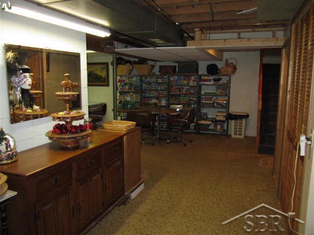 6420 Marinell Road Saginaw, MI 48604 - Photo 8 of 12 20091363-7.JPG