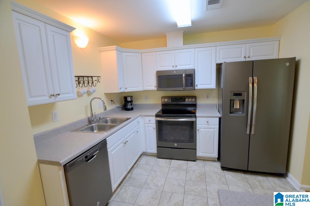 237 Silverstone Lane Alabaster, AL 35007 - Photo 16 of 50