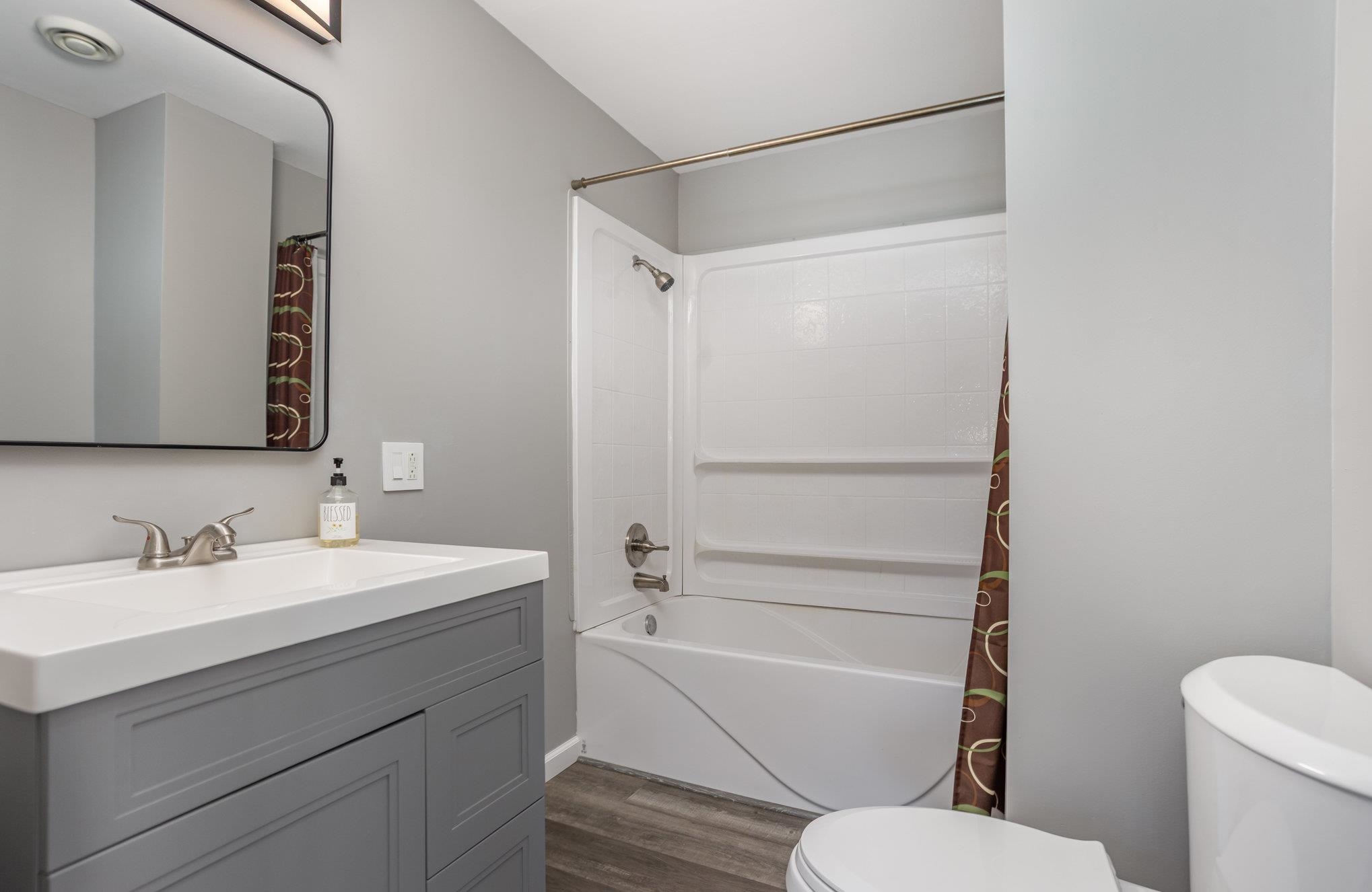 111 South Lincoln Road Bay City, MI 48708 - Photo 6 of 20