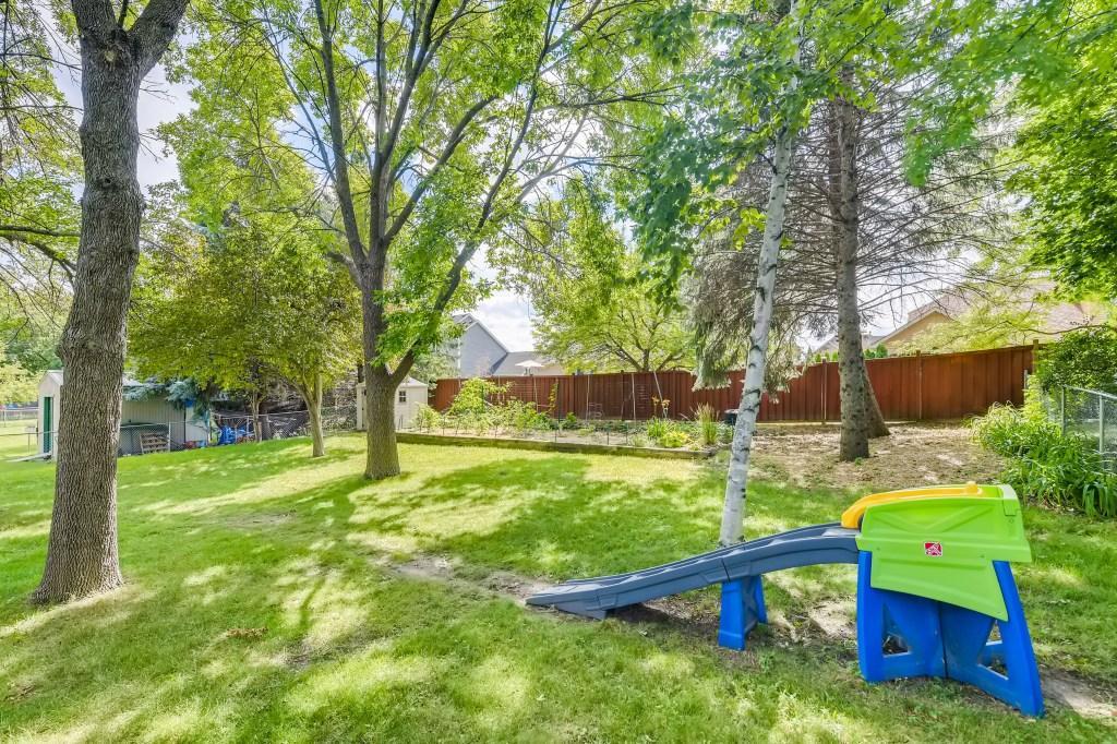 7835 Ranchview Lane North Maple Grove, MN 55311 - Photo 24 of 25 Gallery Image 24