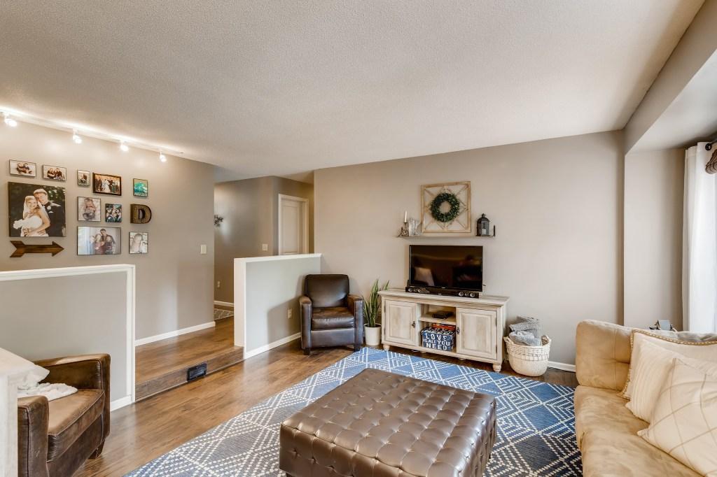 7835 Ranchview Lane North Maple Grove, MN 55311 - Photo 5 of 25 Gallery Image 5
