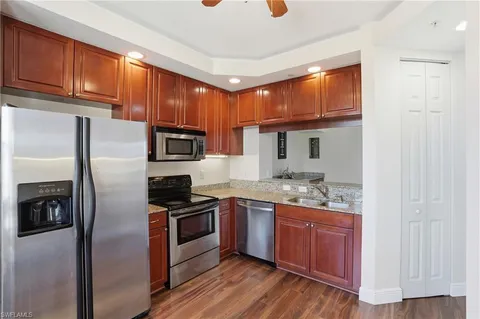 $190,000 | 1121 Van Loon Commons Cir Cape, Unit 301, Cape Coral, FL 33909