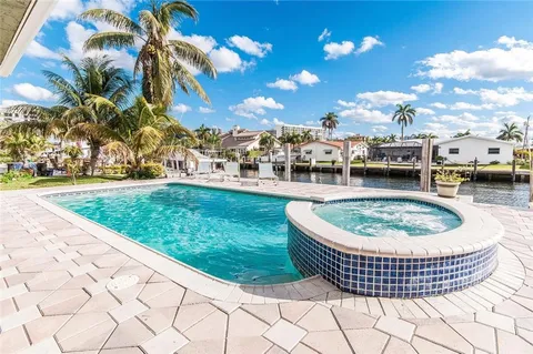 $1,999,995 | 2732 Northeast 10th Street, Pompano Beach, FL 33062