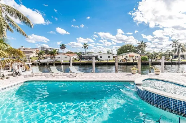 $1,999,995 | 2732 Northeast 10th Street, Pompano Beach, FL 33062