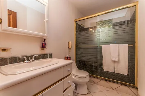 $1,999,995 | 2732 Northeast 10th Street, Pompano Beach, FL 33062