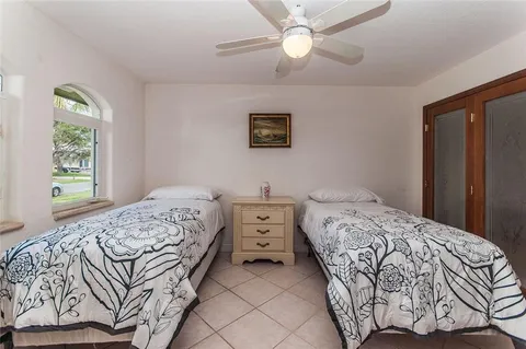 $1,999,995 | 2732 Northeast 10th Street, Pompano Beach, FL 33062