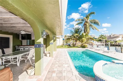 $1,999,995 | 2732 Northeast 10th Street, Pompano Beach, FL 33062