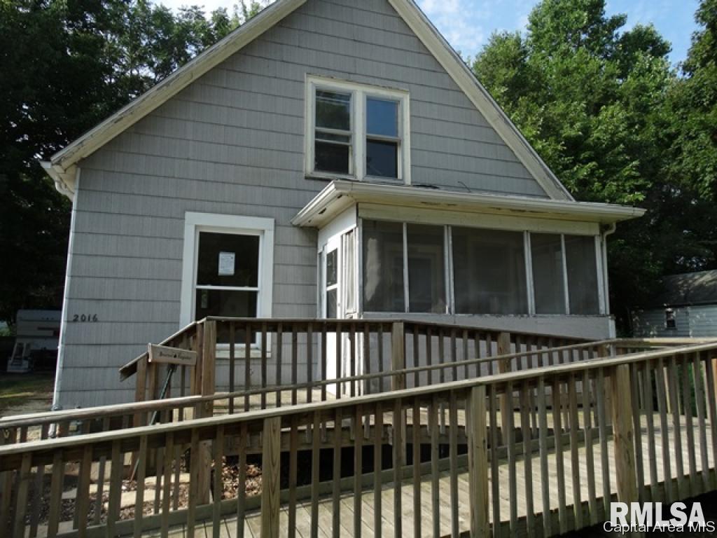 2016 East Jackson Street Springfield, IL 62703 - Photo 1 of 10