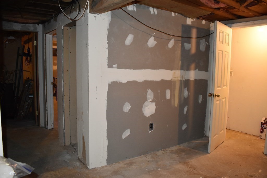 1702 State Road Plymouth, MA 02360 - Photo 15 of 17 a view of shower