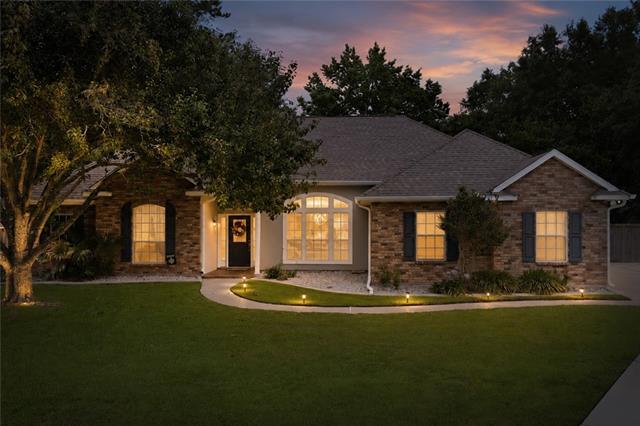 217 Megan Lane Slidell, LA 70458 - Photo 2 of 26