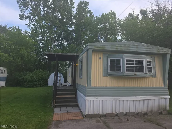 $19,900 | 3941 State Road, Unit 60, Cuyahoga Falls, OH 44223
