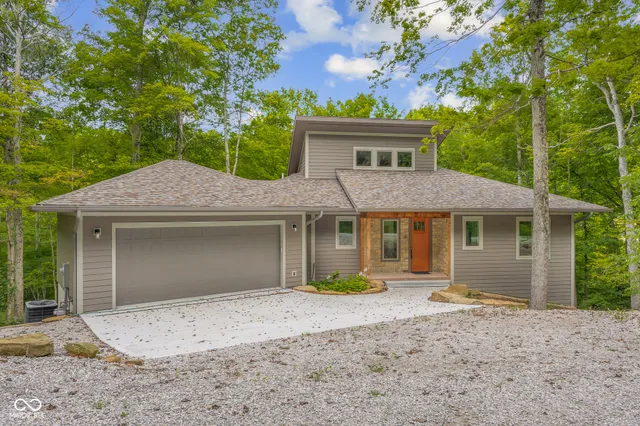 $664,900 | 214 Woods Lane, Nashville, IN 47448