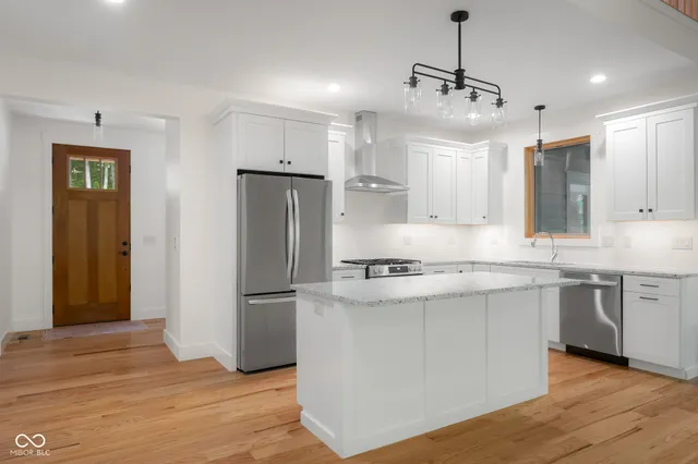 $664,900 | 214 Woods Lane, Nashville, IN 47448