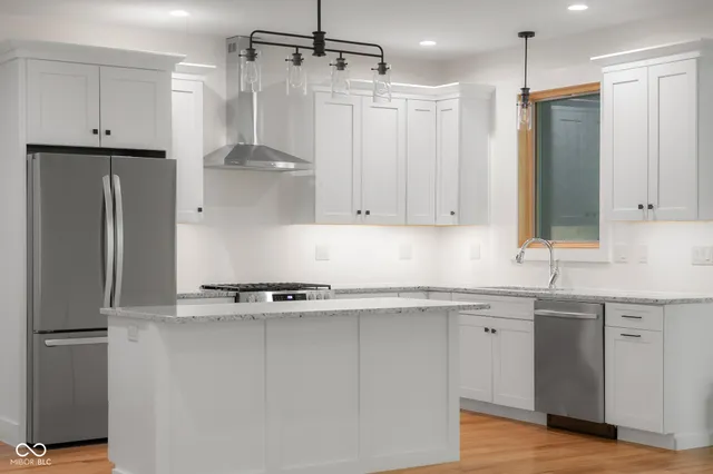 $664,900 | 214 Woods Lane, Nashville, IN 47448