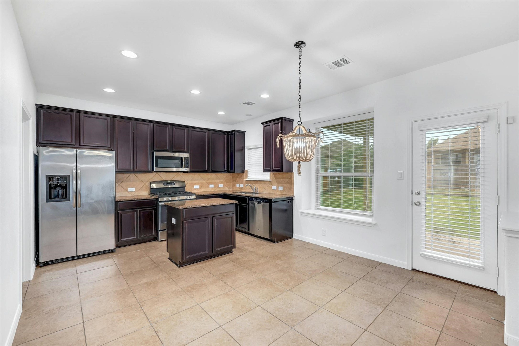 1204 April Meadows Loop Georgetown, TX 78626 - Photo 7 of 26