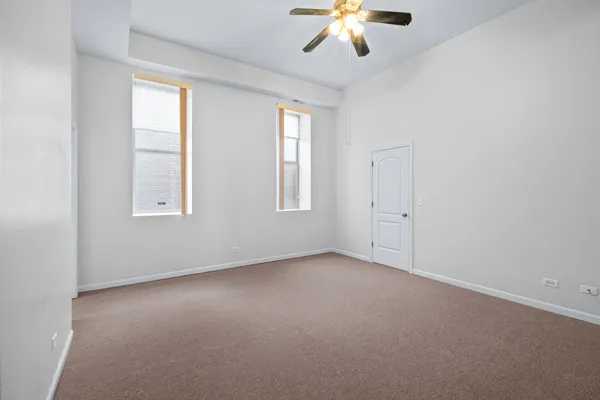$3,850 | 4545 South Drexel Boulevard, Unit 1B, Chicago, IL 60653