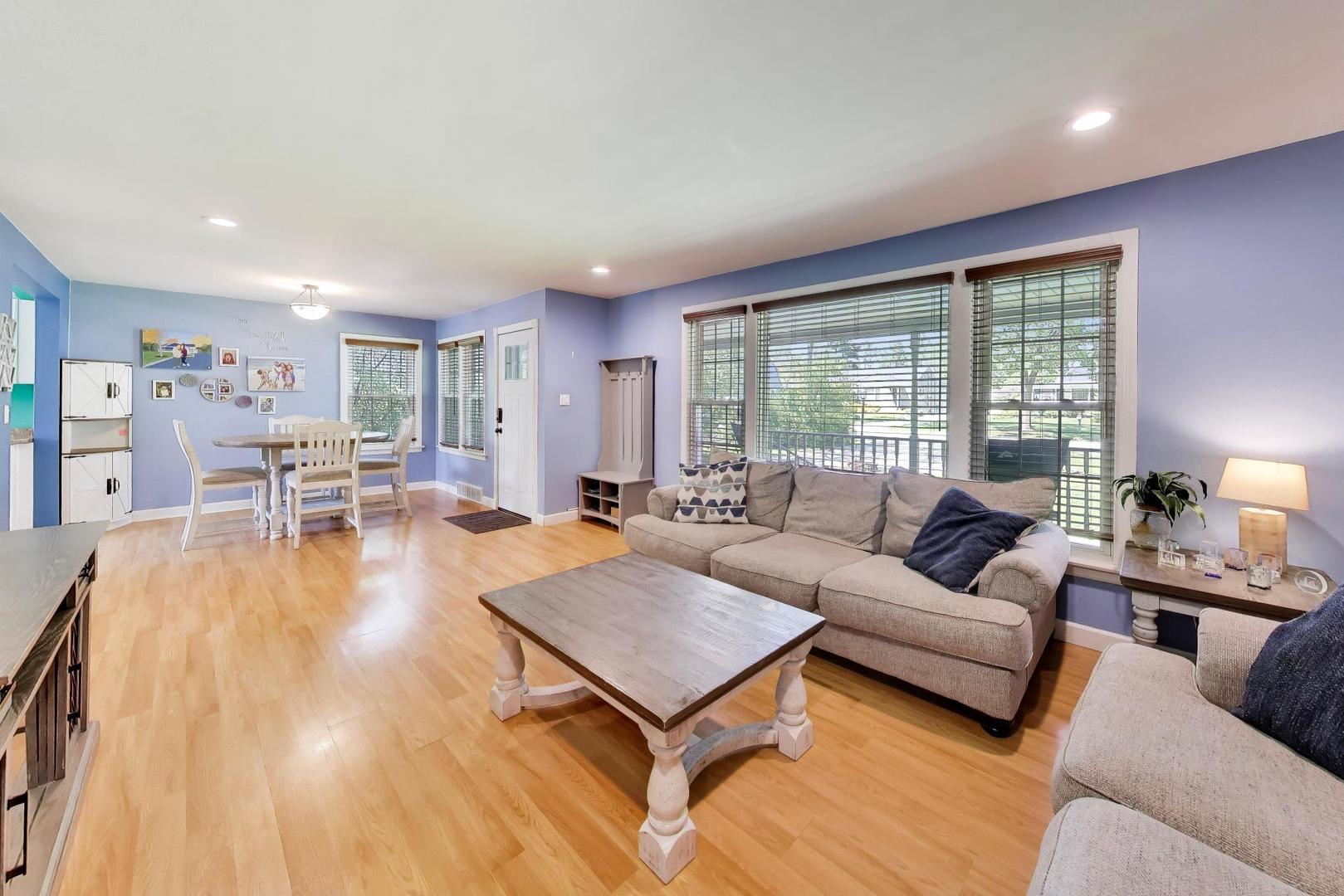 2911 Birch Road Homewood, IL 60430 - Photo 6 of 37