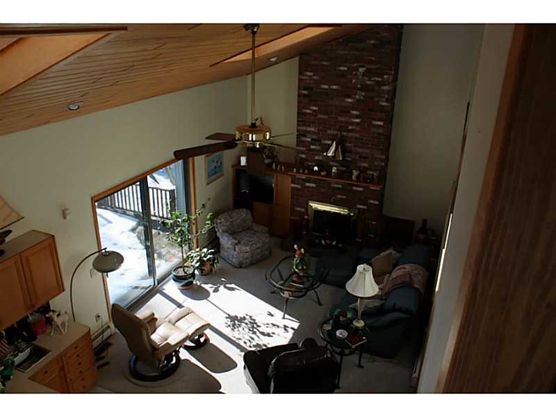 215 New Road Exeter, RI 02822 - Photo 11 of 23 Living Room.