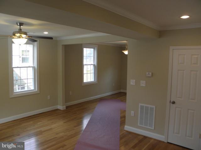 304 East Glebe Road Alexandria, VA 22305 - Photo 12 of 21 Interior (General)