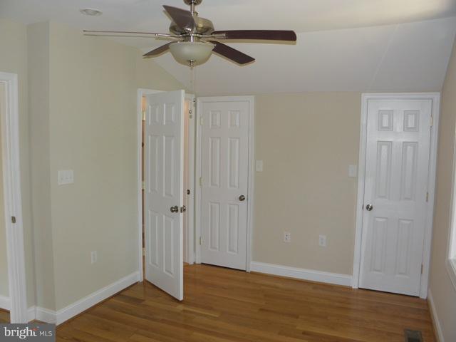 304 East Glebe Road Alexandria, VA 22305 - Photo 4 of 21 Bedroom