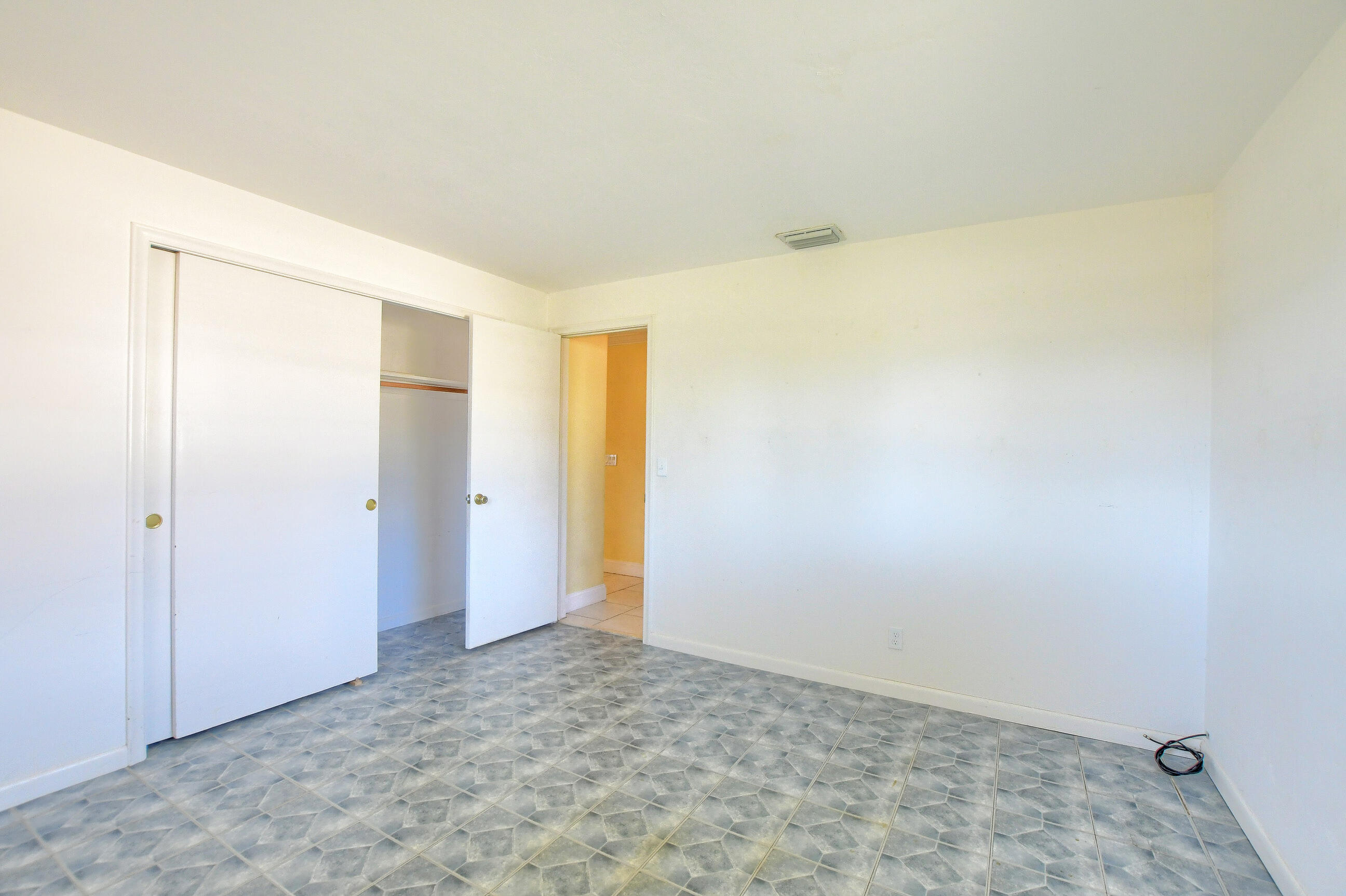 194 Akron Road Lake Worth, FL 33467 - Photo 20 of 40 Bedroom