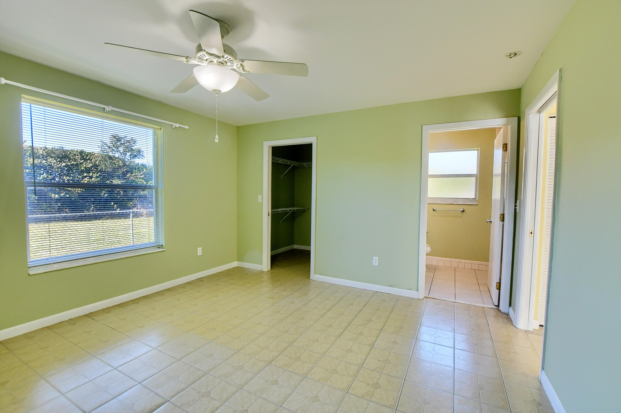 194 Akron Road Lake Worth, FL 33467 - Photo 29 of 40 Bedroom