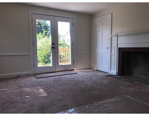 147 Robin Hill Road Chelmsford, MA 01824 - Photo 9 of 16