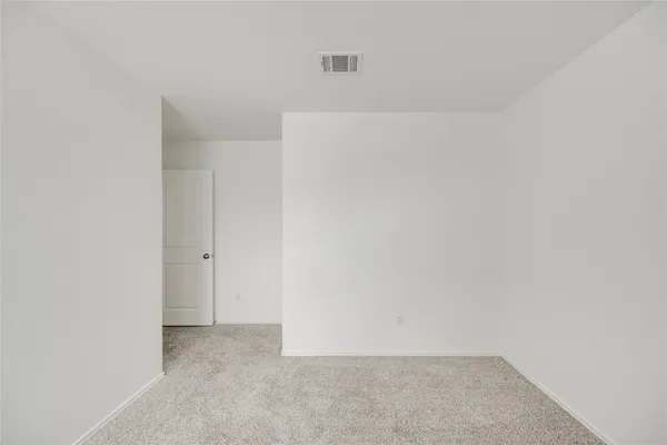 $2,000 | 13520 Knights Branch Drive, Elgin, TX 78621