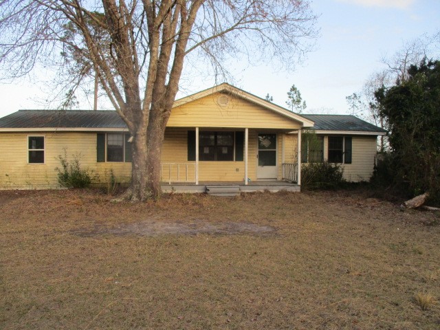 6434 Crews Community Road Folkston, GA 31537 - Photo 1 of 16