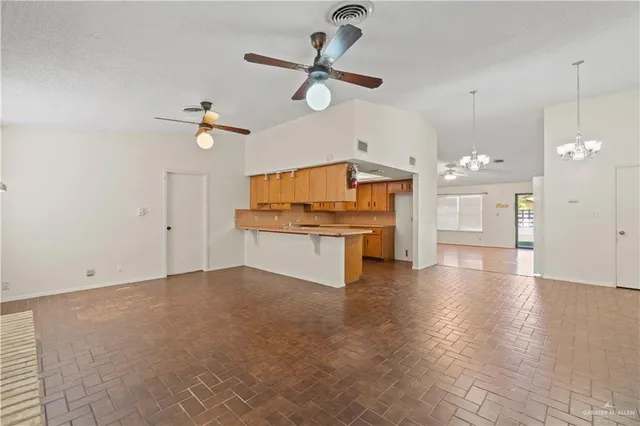 $225,900 | 129 West Spencer Court, Harlingen, TX 78550