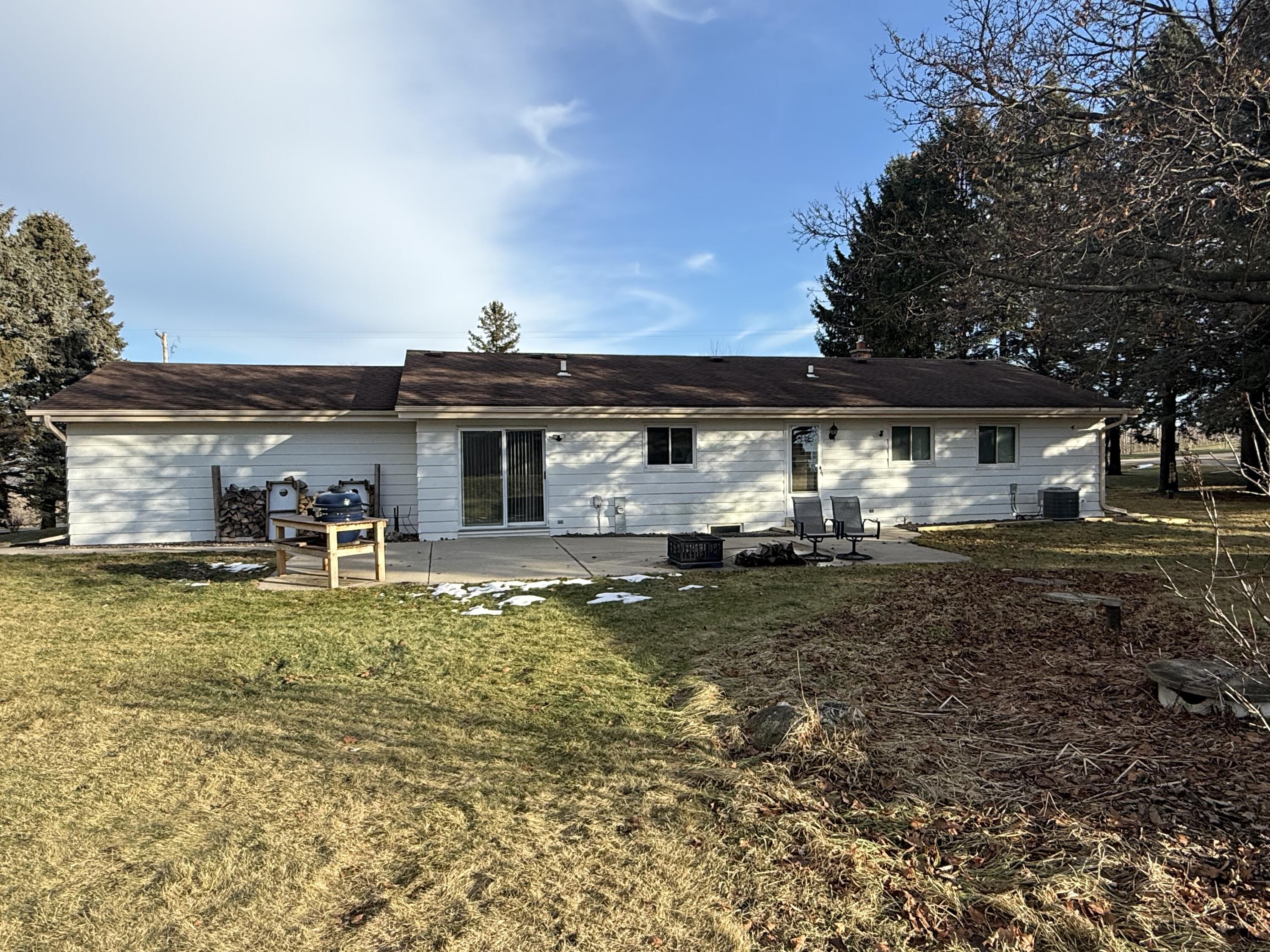 565 Amy Belle Road Richfield, WI 53017 - Photo 19 of 22 Backyard