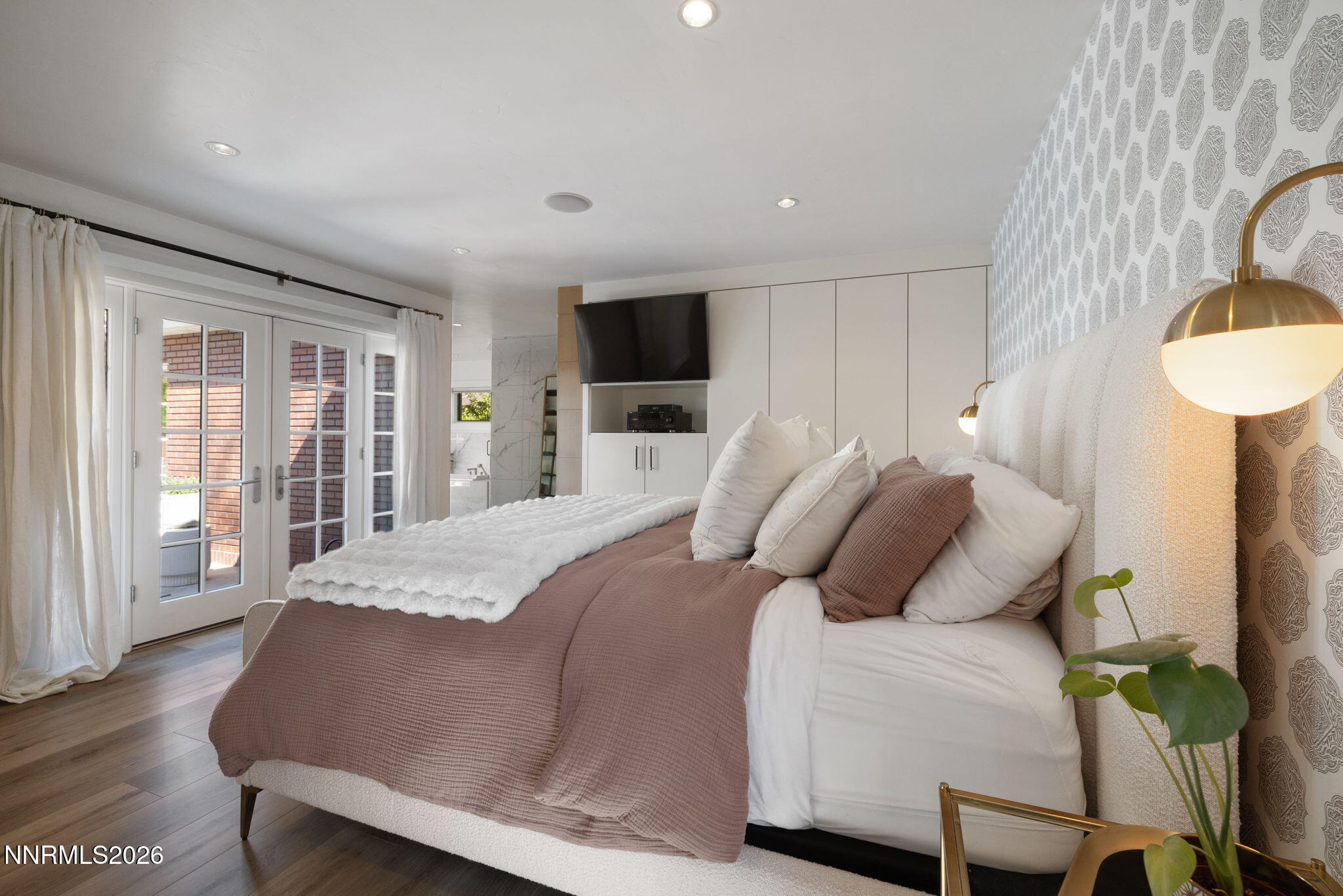 210 Bret Harte Avenue Reno, NV 89509 - Photo 11 of 40 a bedroom with bed and window