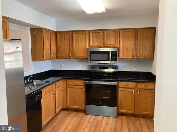 $2,400 | 5631 Onslow Way, Capitol Heights, MD 20743