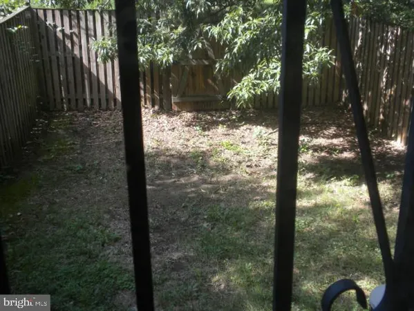 $2,400 | 5631 Onslow Way, Capitol Heights, MD 20743